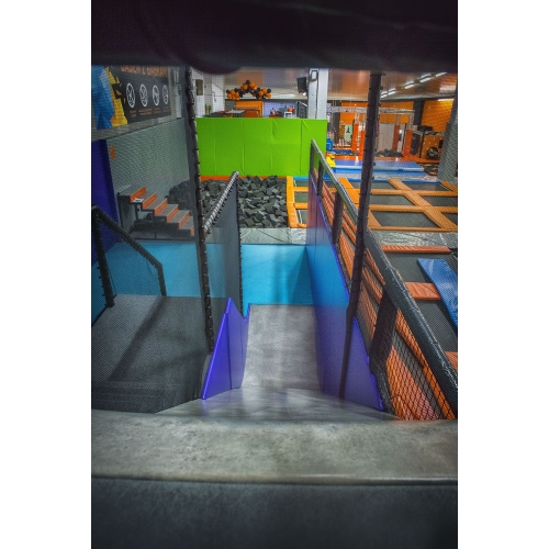 Trampolínový park - celá konstrukce s vybavením | Podnikání na prodej