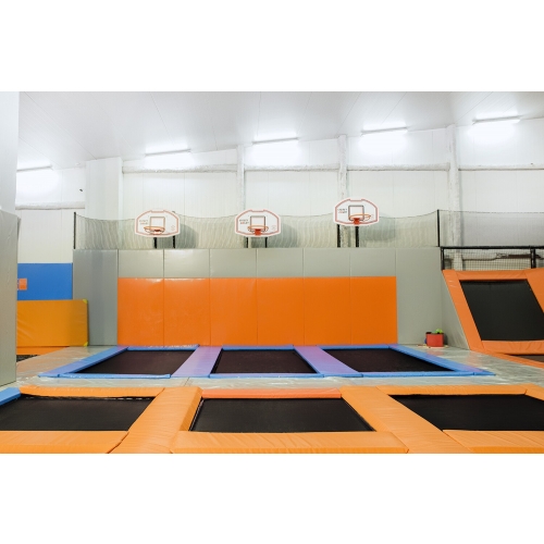 Trampolínový park - celá konstrukce s vybavením | Podnikání na prodej
