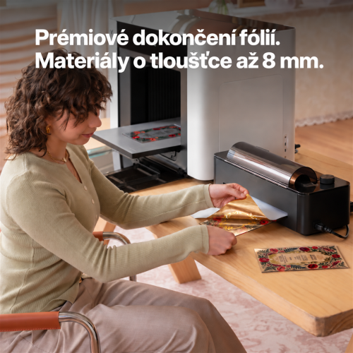 Laminátor xTool LM1 / rolový podavač RF1 pro O1 Omni Printer Laminátor xTool LM1 / rolový podavač RF1 pro O1 Omni Printer